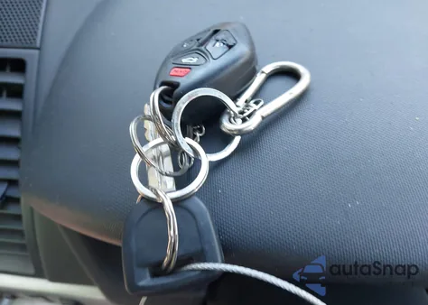 2010 Mitsubishi Galant Fe z USA, uszkodzony, nr VIN 4A32B2FF7AE010259